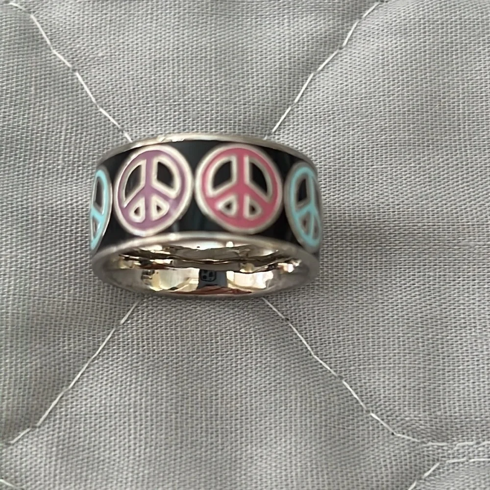 Coach Peace Ring - Picture 11 of 11